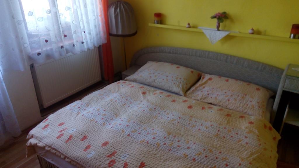 U Tri Kocek Hotel Jablonne v Podjestedi ภายนอก รูปภาพ